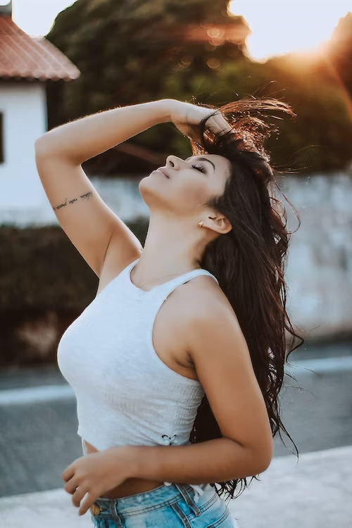 दीदी को बियर पिलाकर चोदा | Hot Bahan Ko Choda